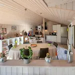 Stunning In With Sauna Feriehus *