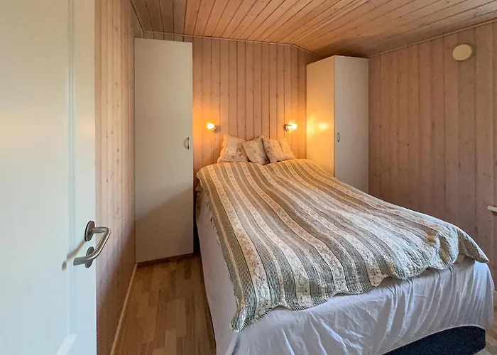 Stunning In With Sauna Tarm