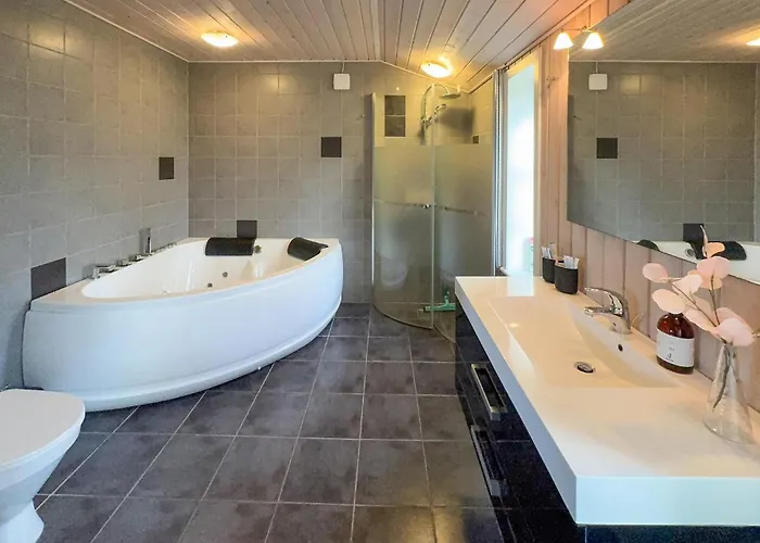 Stunning In With Sauna Дом отдыха Tarm